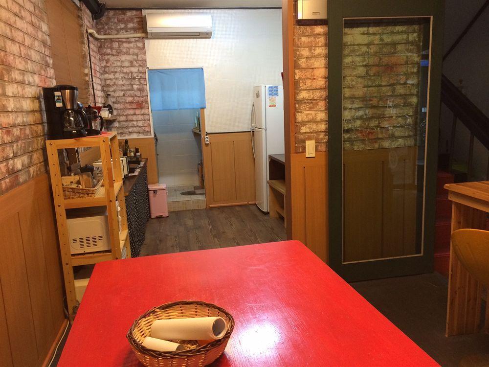 Backpackers In Jeju City Center エクステリア 写真