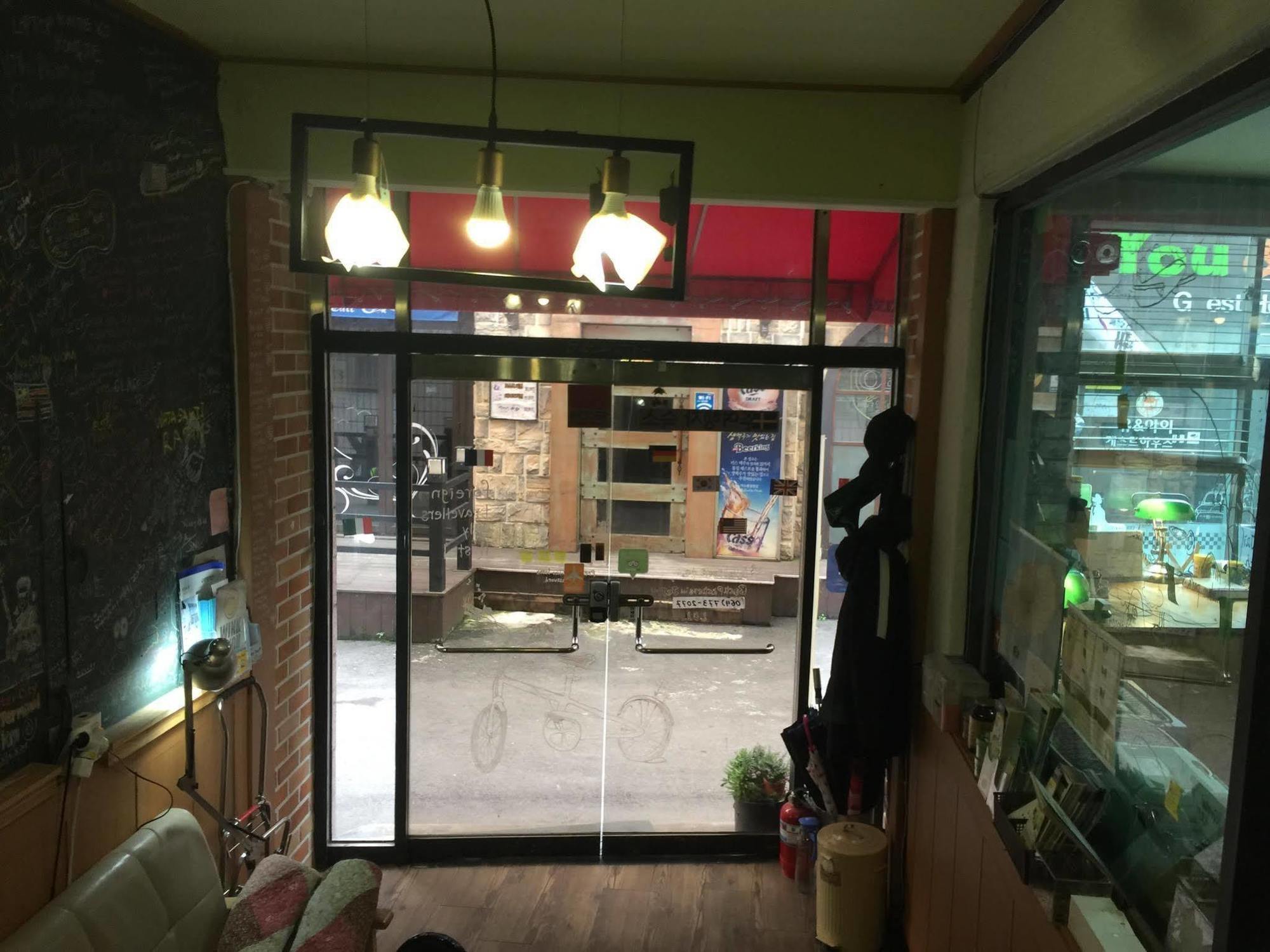 Backpackers In Jeju City Center エクステリア 写真